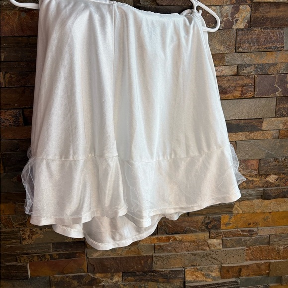 Floral Lace Kids Dress - Picture 7 of 9